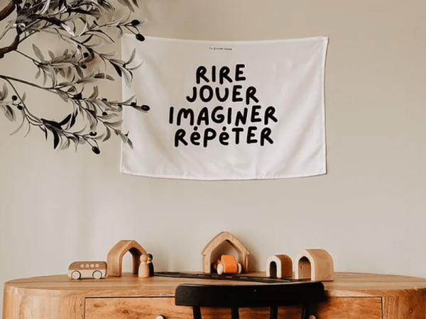 Bannière "Rire, jouer, imaginer, répéter" - La grande classe