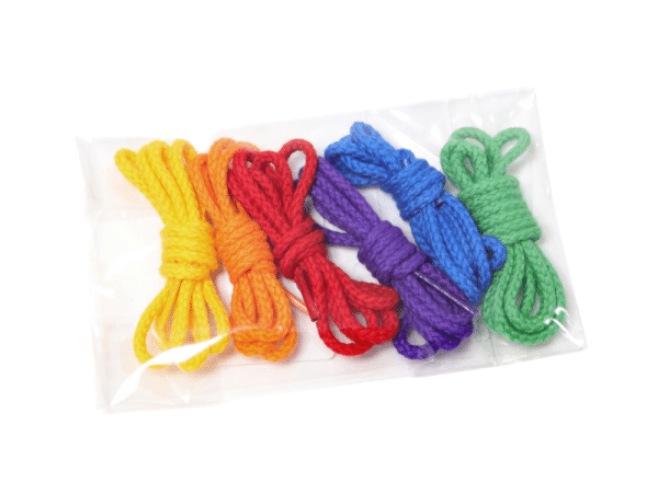 Cordons arc-en-ciel pour jeux d'enfilage - Grimm’s