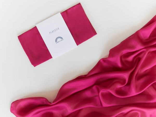 Soie de jeu (playsilk) - Red Violet - Sarah's Silks