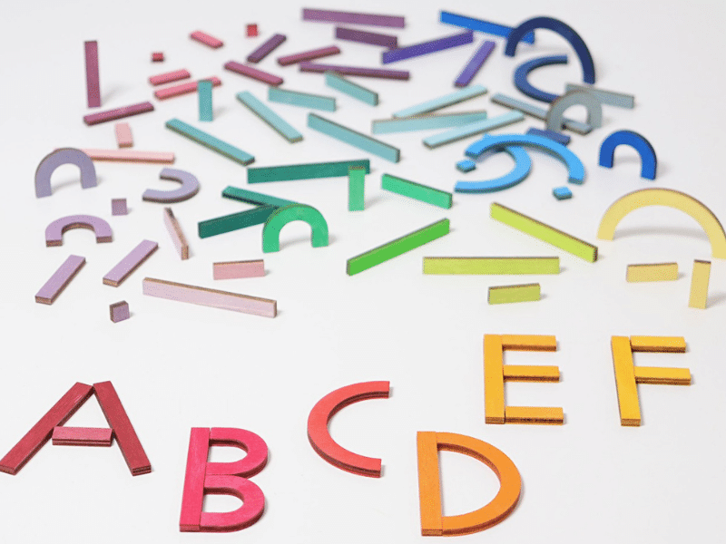 Alphabet à construire - Grimm's