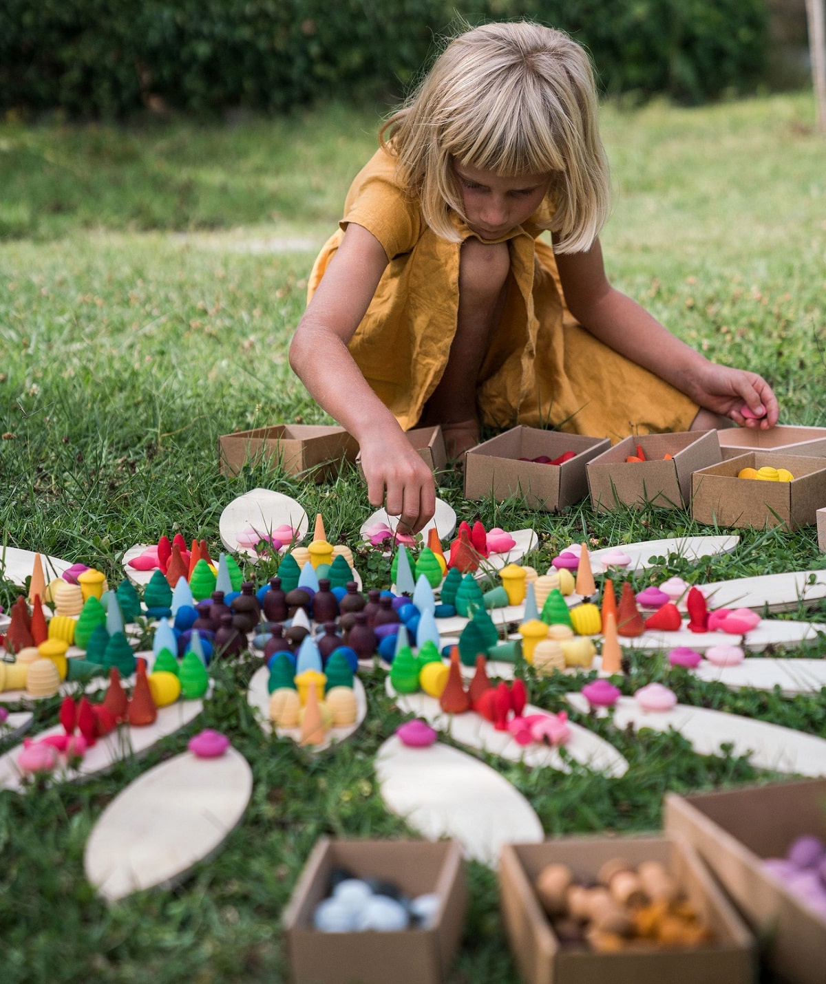 Plateforme de pétales en bois - Grapat