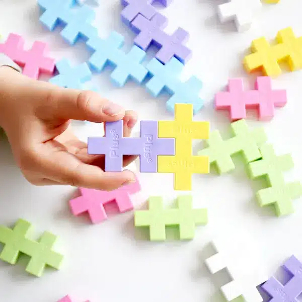 Ensemble de 70 morceaux pastel (Gros) dans une valise - Plus Plus